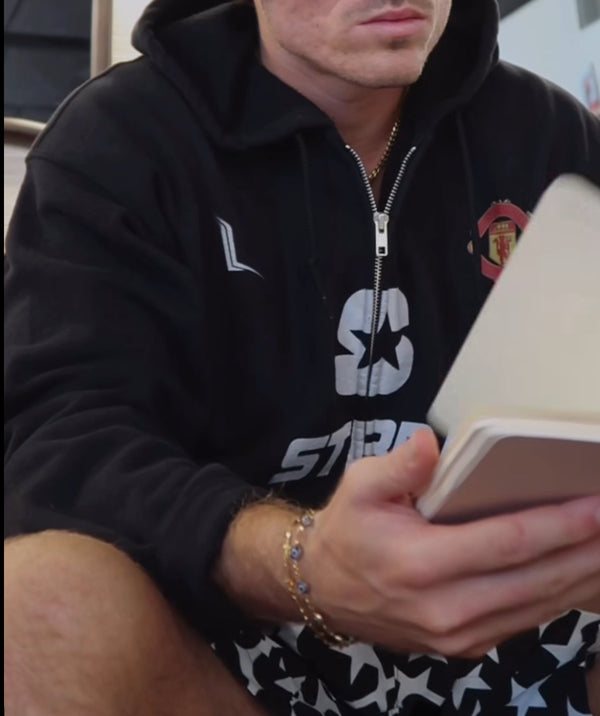 @nikosalosoccer